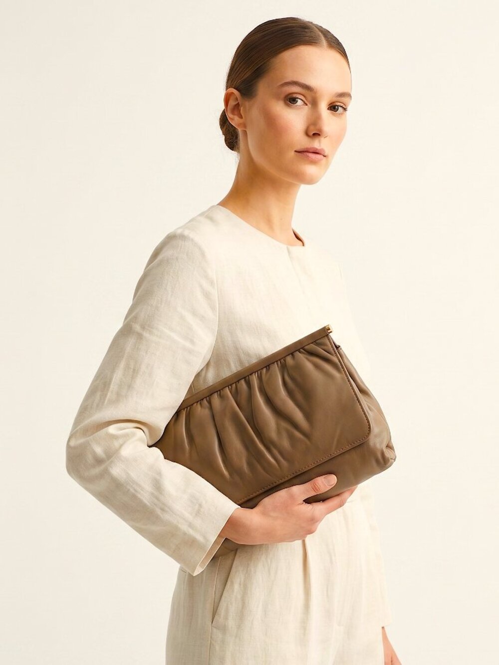 Vintage 70s Taupe Leather Clutch Shoulder Bag Slouchy Minimalist Purse